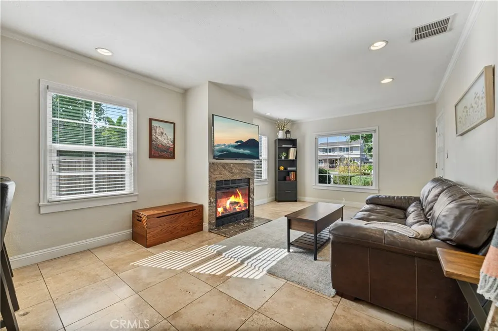 2682 Bonita Avenue