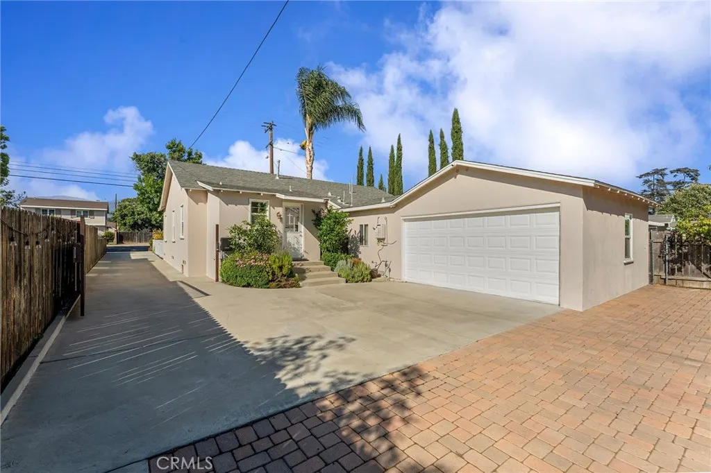 2682 Bonita Avenue