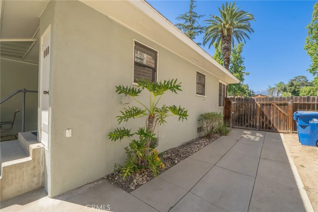 224 E Princeton Street