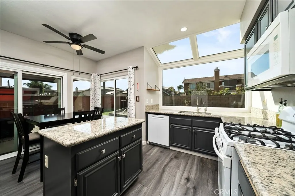 2933 Pony Drive
