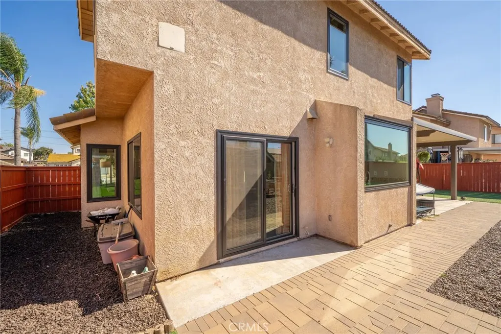 2933 Pony Drive