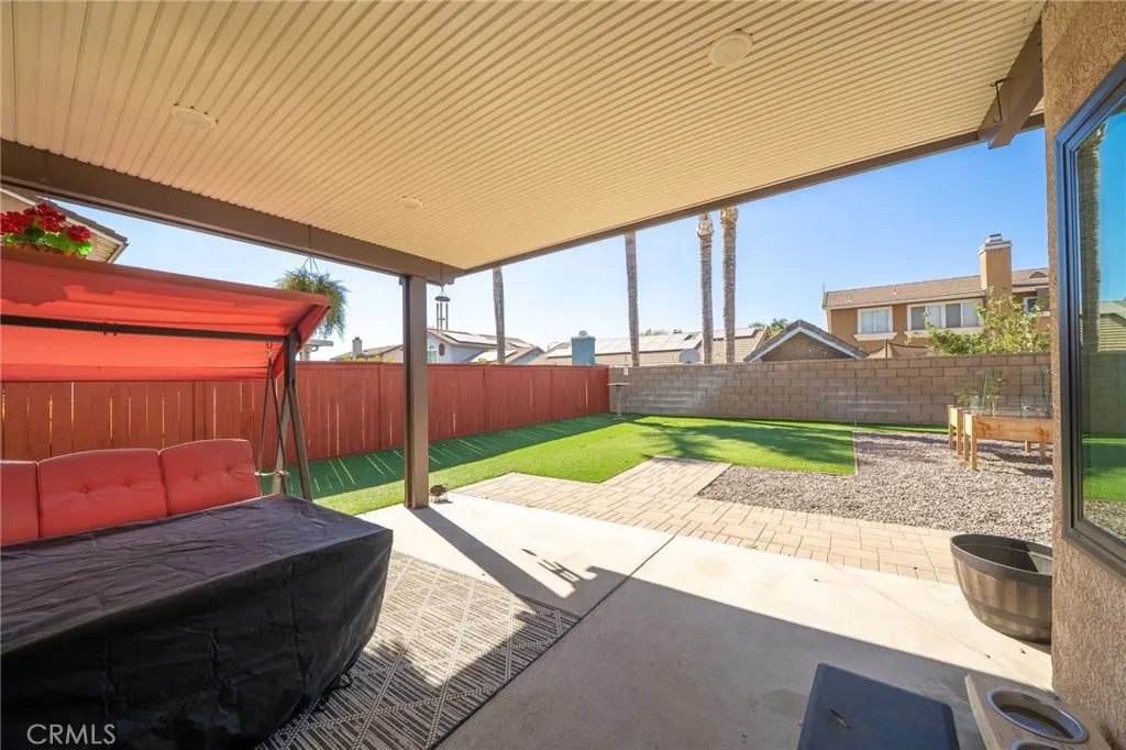 2933 Pony Drive