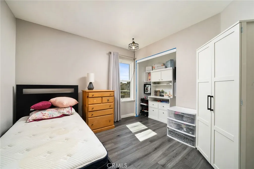 2933 Pony Drive