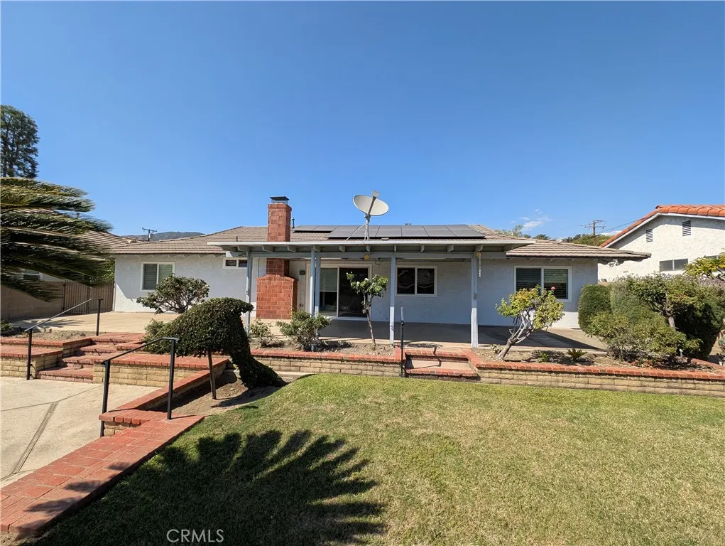 820 E Bennett Avenue