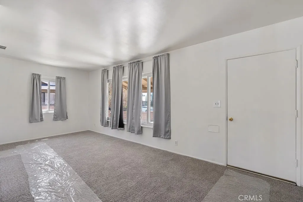 410 S Sunset Avenue