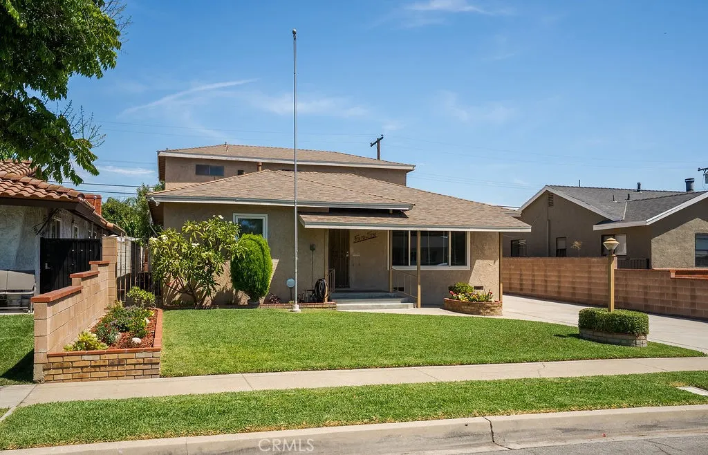 410 S Sunset Avenue