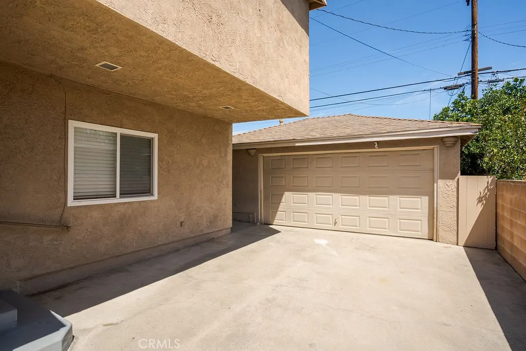 410 S Sunset Avenue