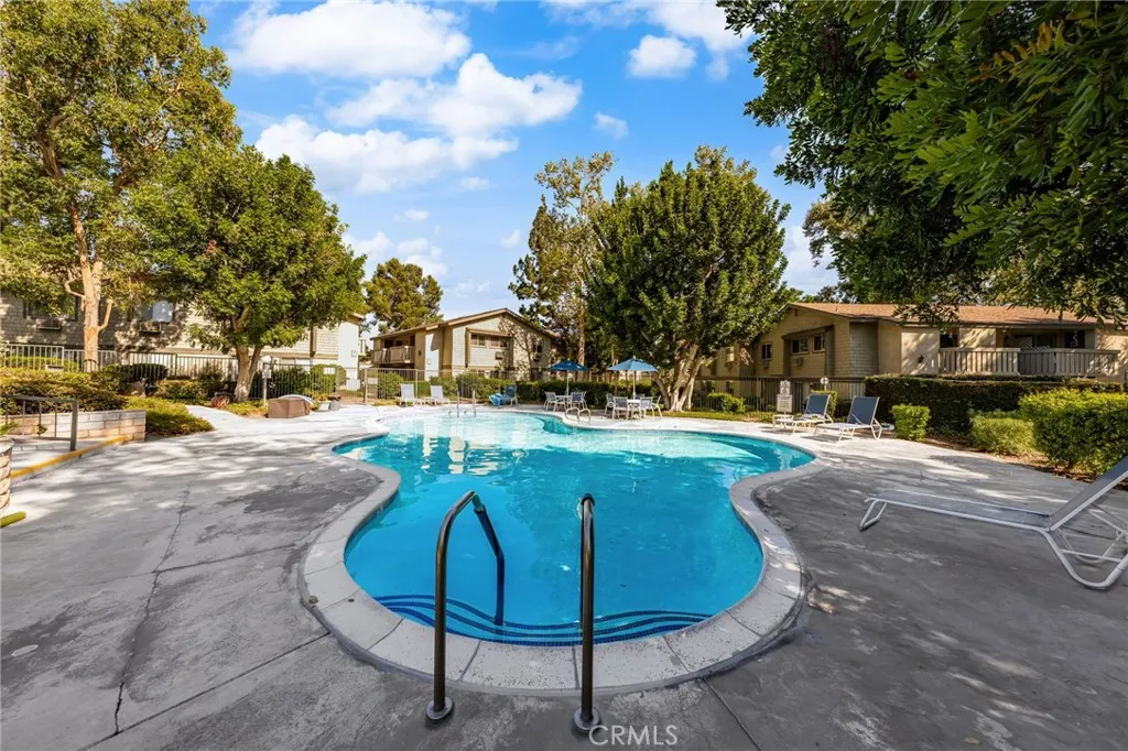 960 E Bonita Avenue, #46