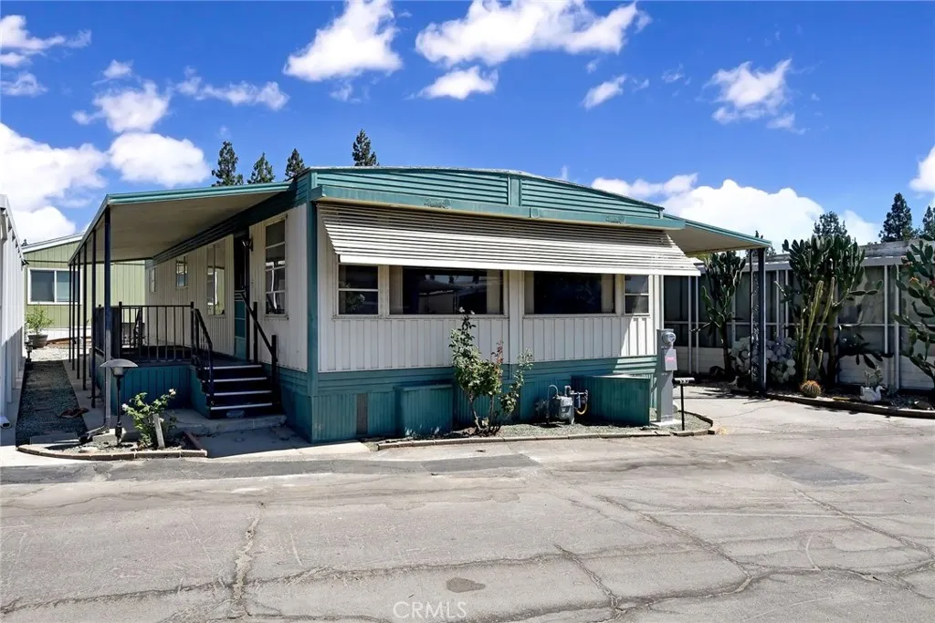 840 Foothill Blvd., #99
