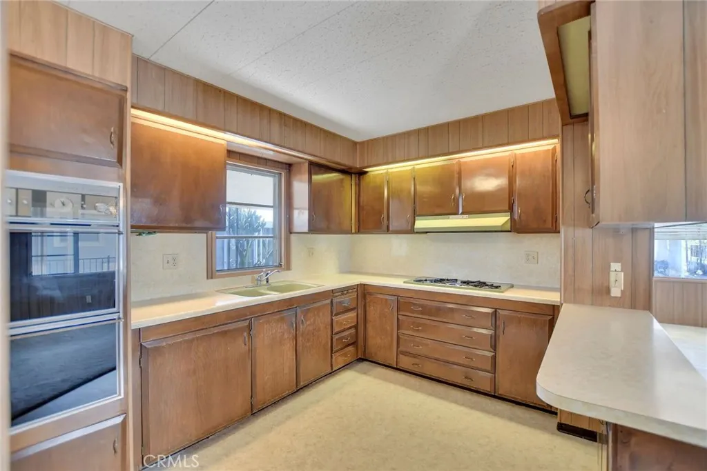 840 Foothill Blvd., #99