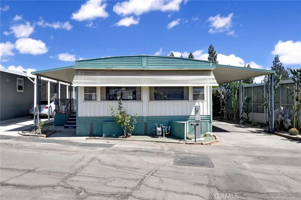 840 Foothill Blvd., #99