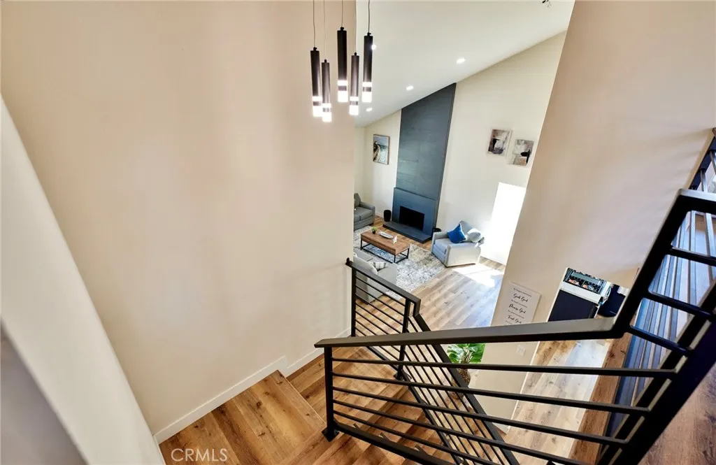2456 Dr S Woodlark