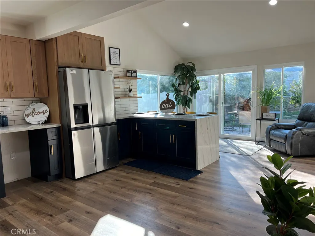 2456 Dr S Woodlark