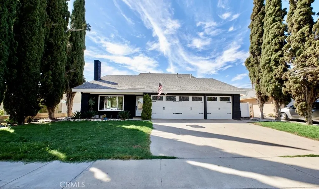 2456 Dr S Woodlark