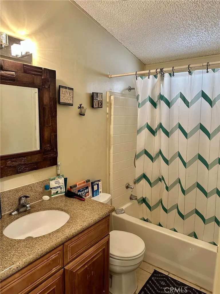 1855 E Riverside Drive, #9