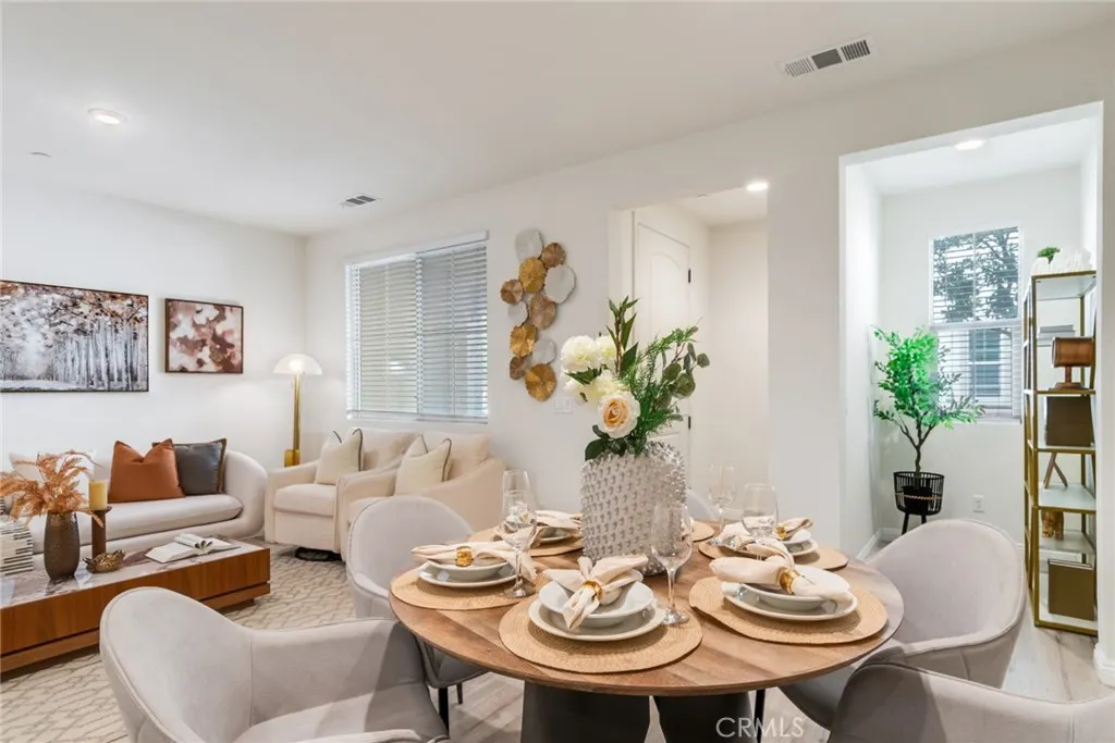 2888 E Berry Loop Privado, #45