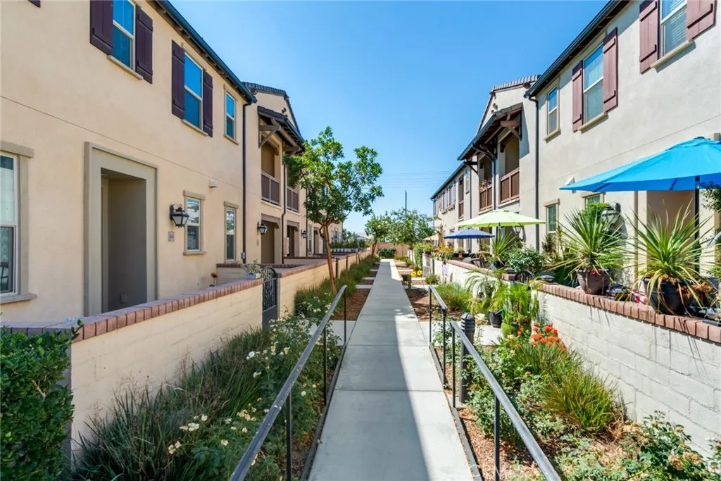 2888 E Berry Loop Privado, #45