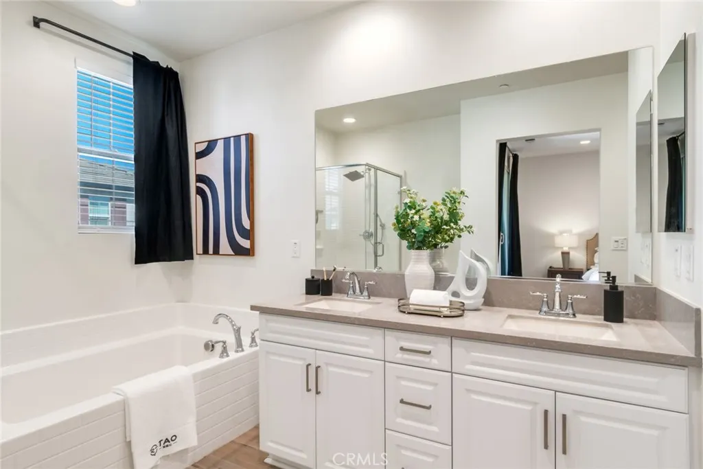 2888 E Berry Loop Privado, #45