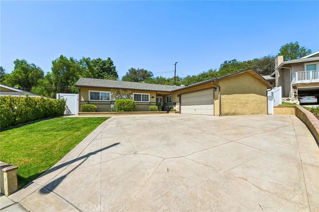 1219 S Concord Lane