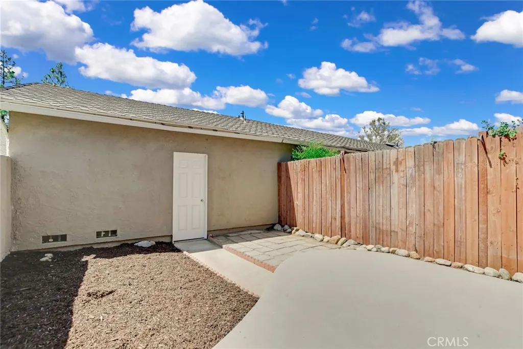 3810 Abbey Way