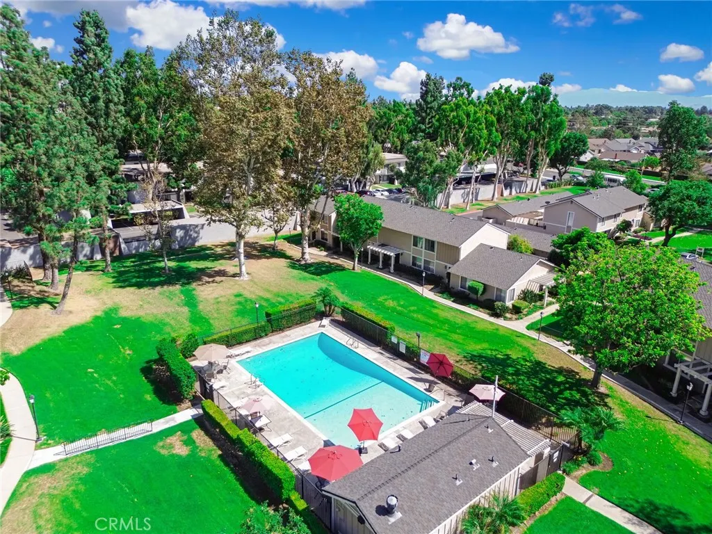 3810 Abbey Way