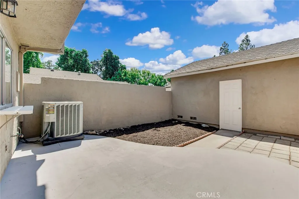 3810 Abbey Way