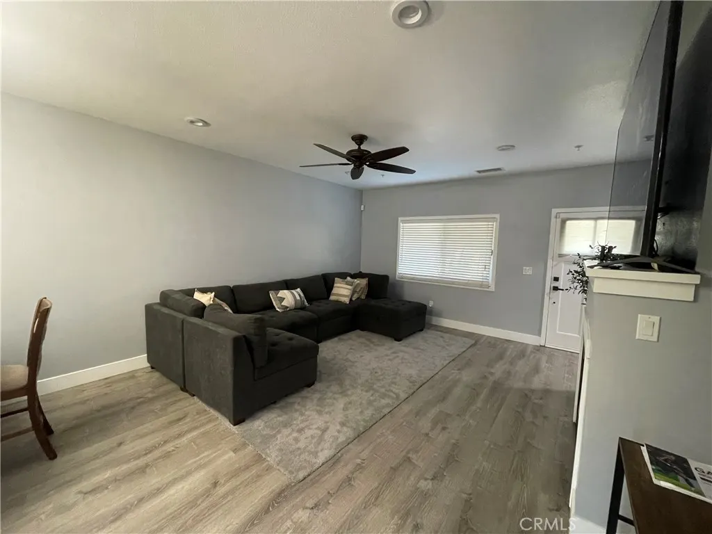 707 S Azusa Avenue, #B