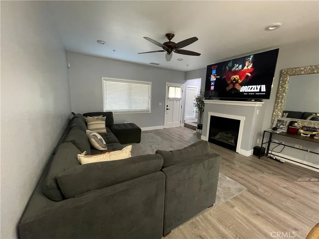 707 S Azusa Avenue, #B
