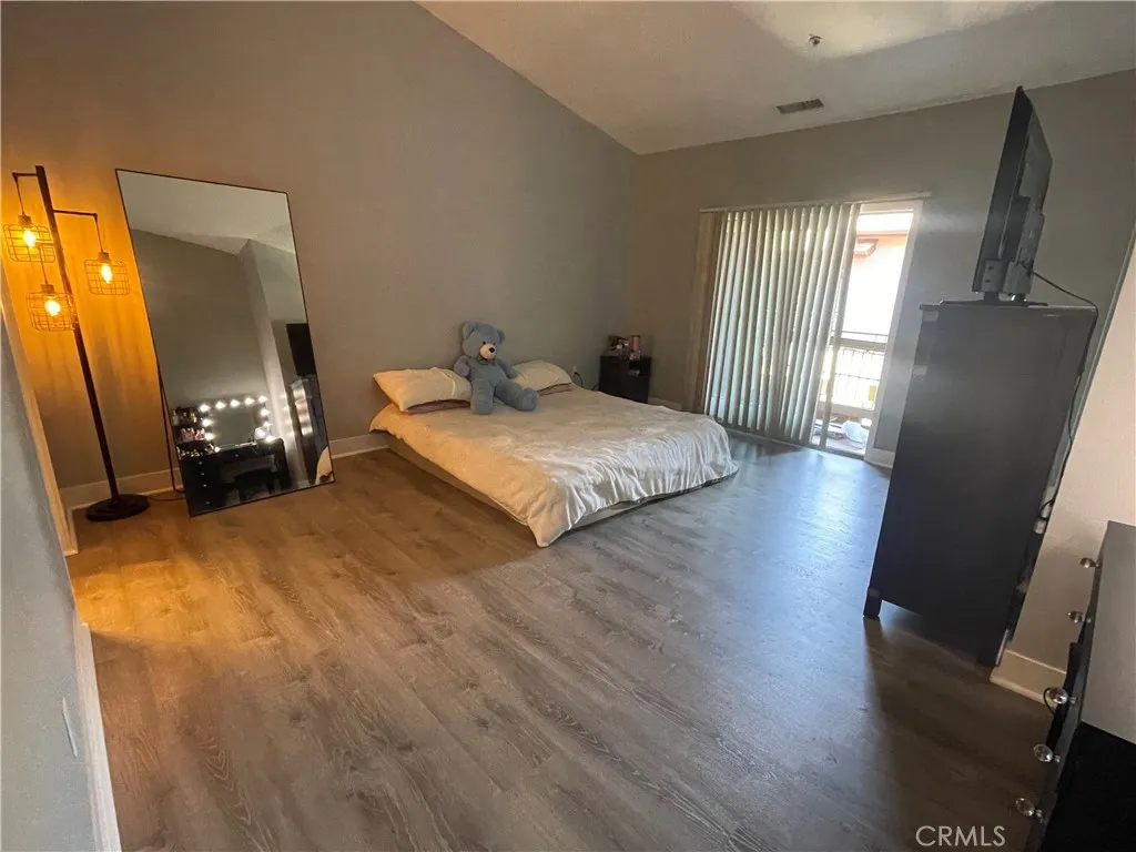 707 S Azusa Avenue, #B