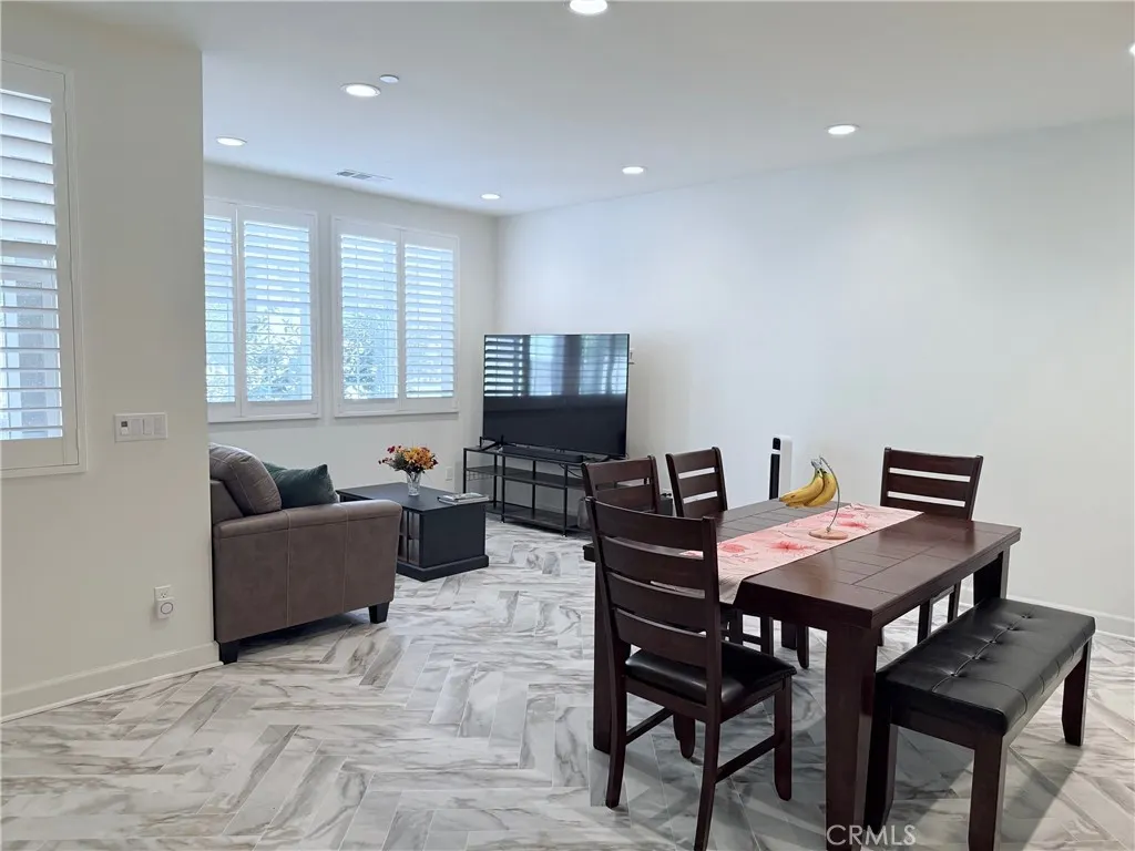 3905 S Oasis Paseo, #53