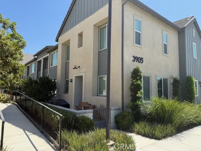 3905 S Oasis Paseo, #53
