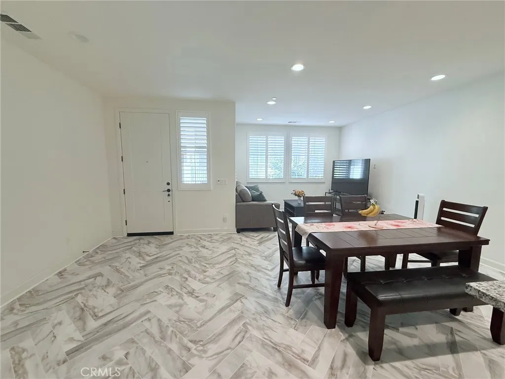 3905 S Oasis Paseo, #53