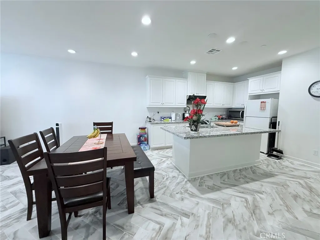 3905 S Oasis Paseo, #53