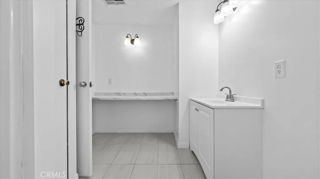 17350 Temple Avenue, #320
