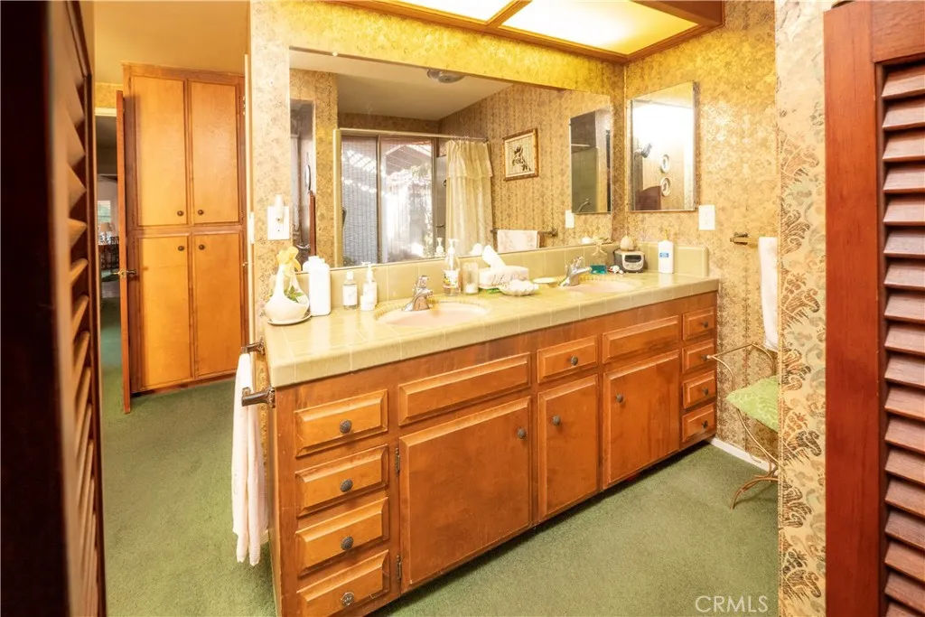 5315 Gaymore Circle