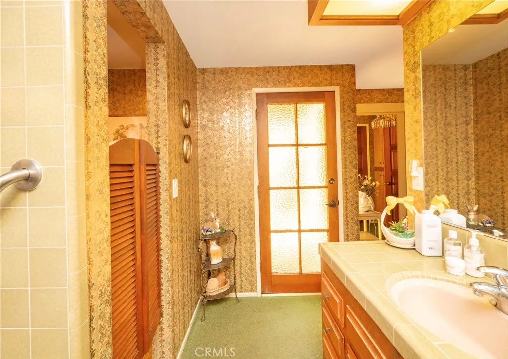 5315 Gaymore Circle