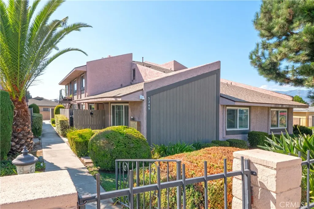 5349 BARRANCA, #21