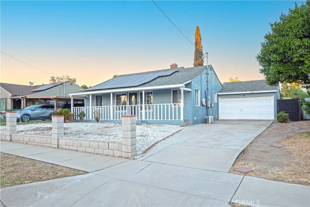 1630 N SAN ANTONIO