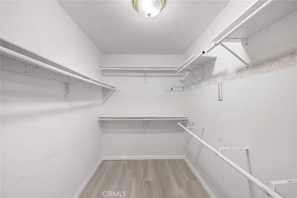 1053 Lakeview