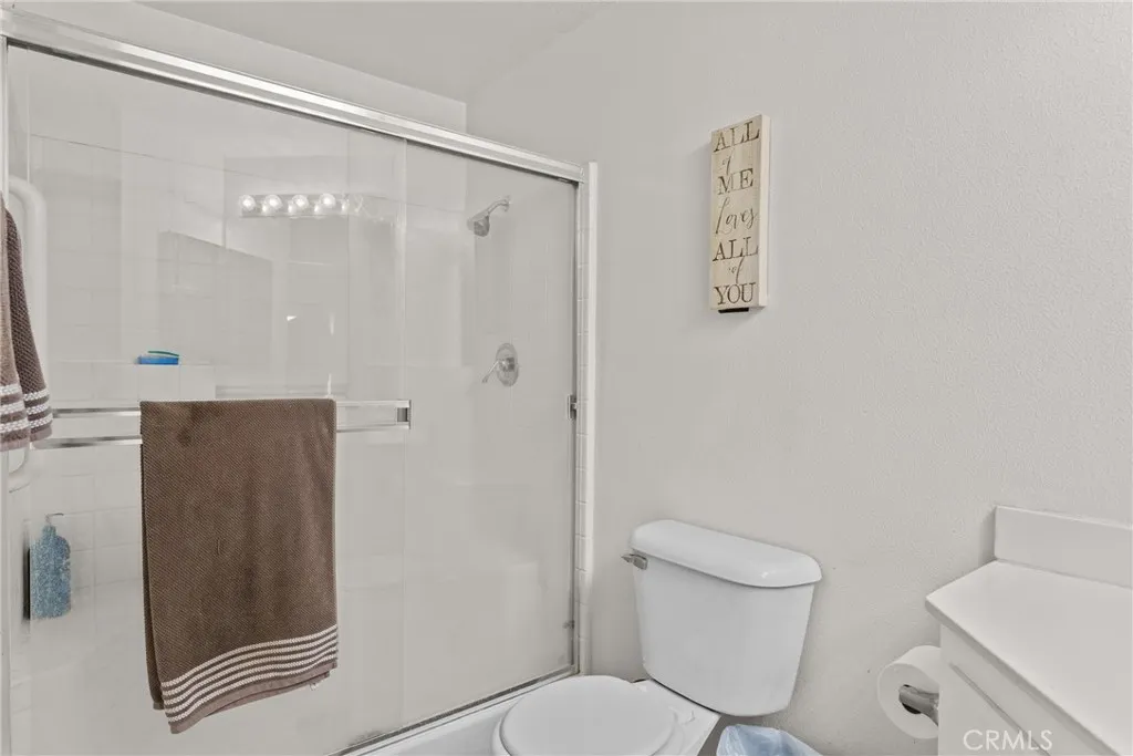 130 S Barranca St,, #302