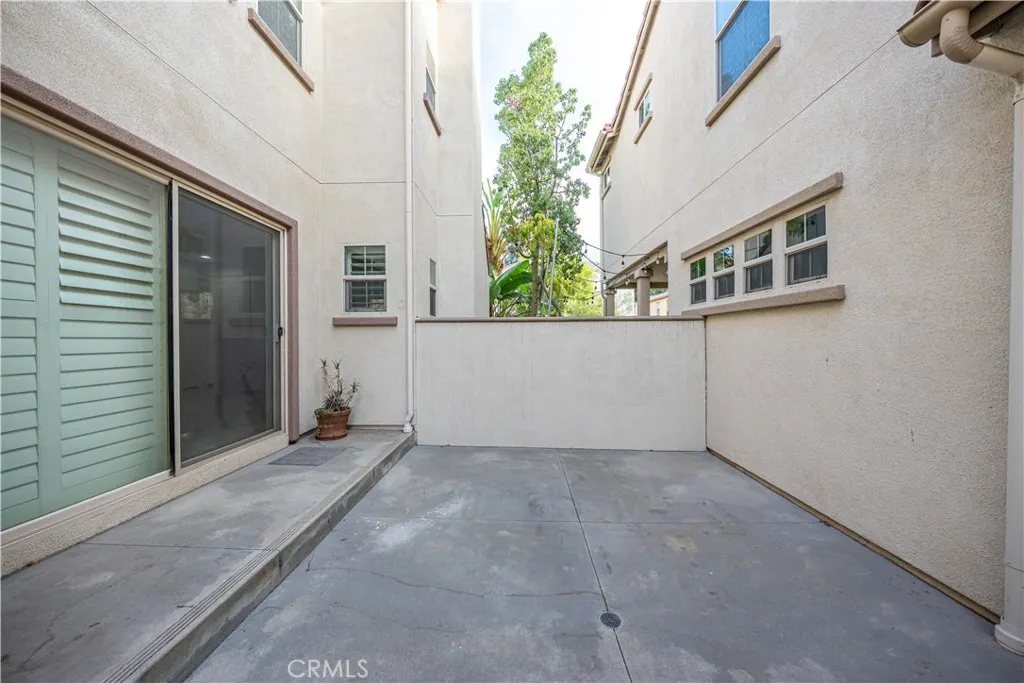 959 N Sunrise Lane, #A