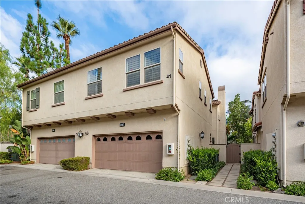 959 N Sunrise Lane, #A