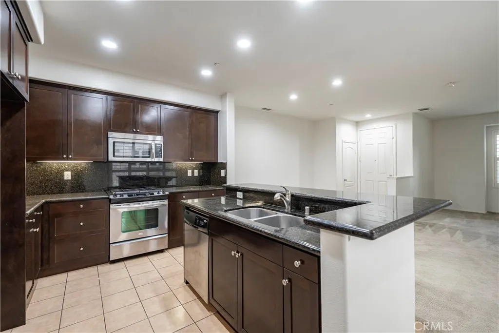 959 N Sunrise Lane, #A