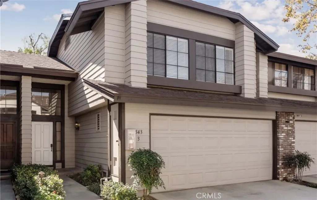 543 W. PUENTE ST., #3