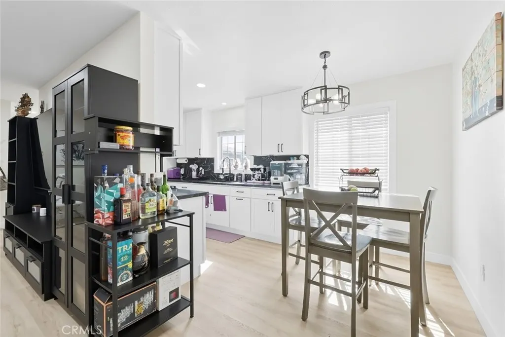 2527 Kellogg Park Drive
