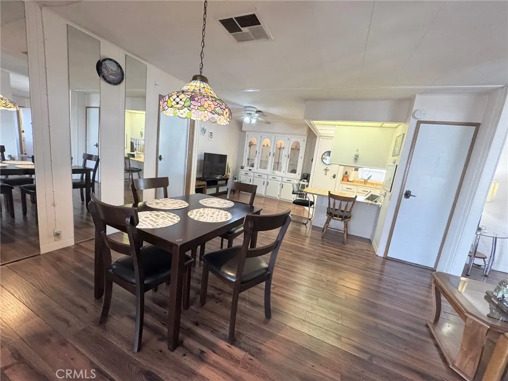 3945 Bradford, #39