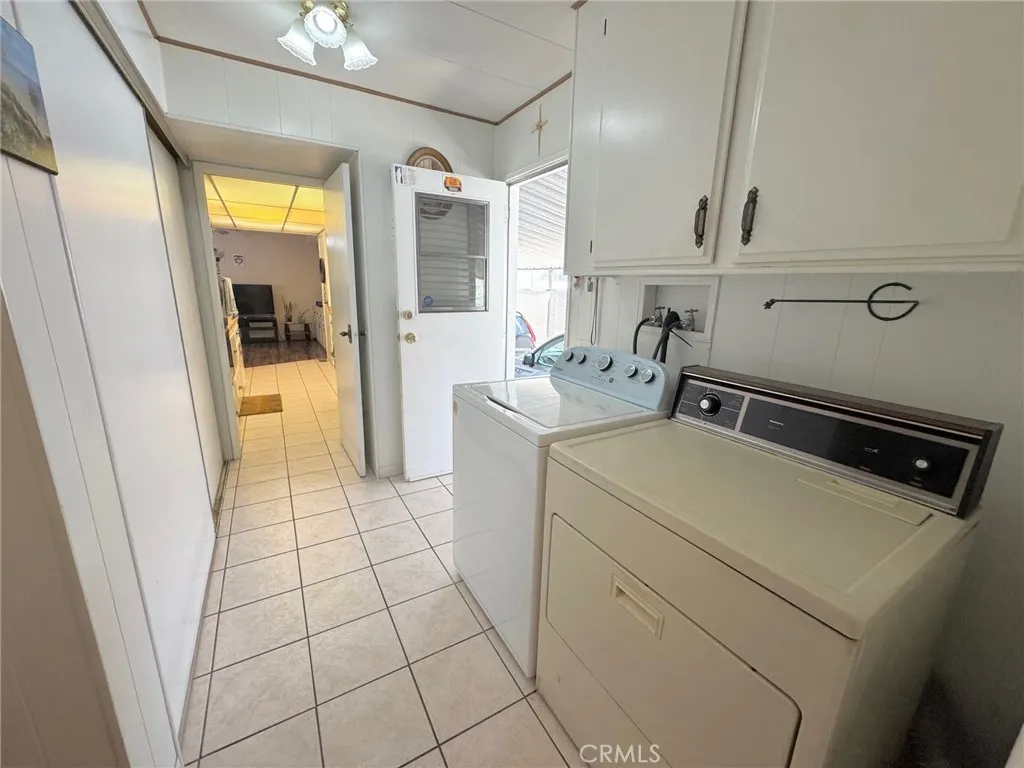3945 Bradford, #39