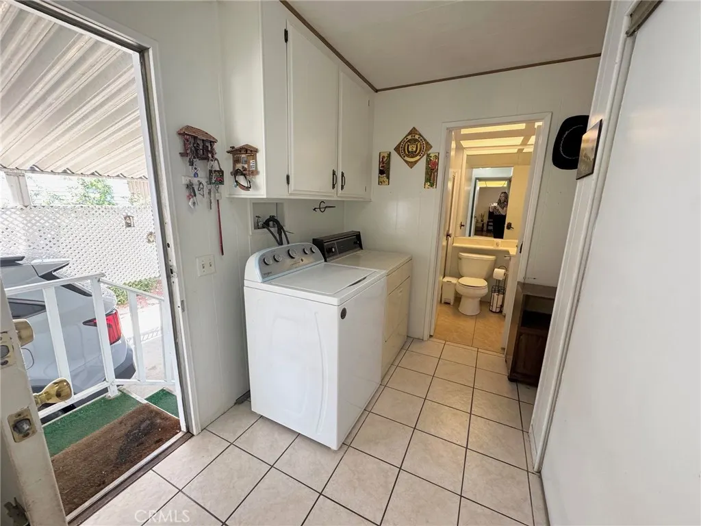 3945 Bradford, #39