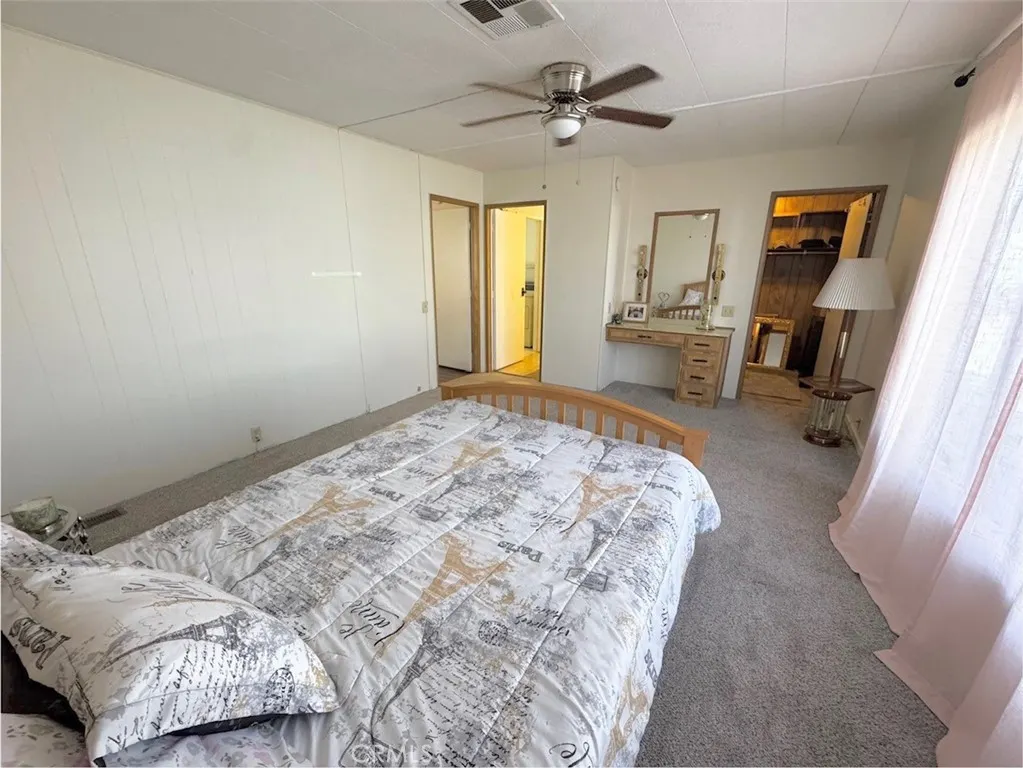 3945 Bradford, #39