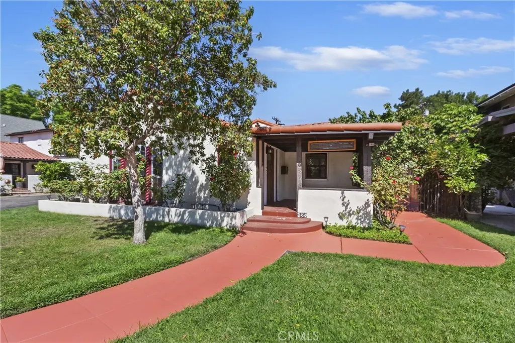125 E H Street